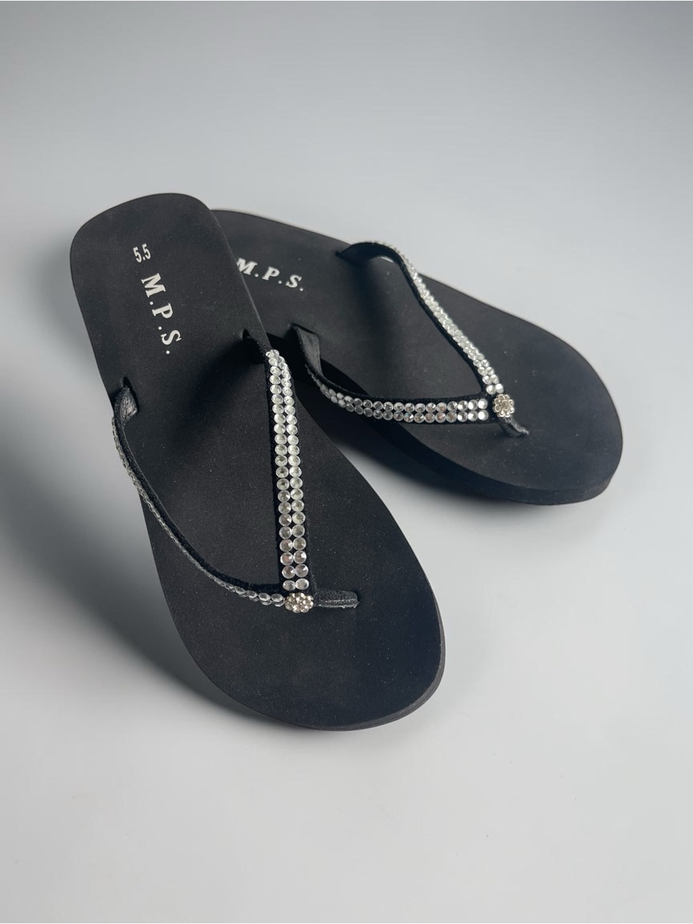M.P.S. Size 5.5 Rhinestone Wedge Flip Flops Black Silver Y2K Sandals